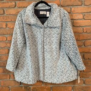 Alfred Dunner Womens 18W Plush Faux Fur Jacket Gray Textured Coat Winter‎ NWT